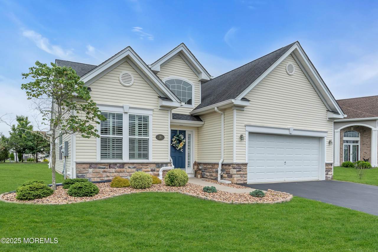 31 Twilight Drive - Photo 1