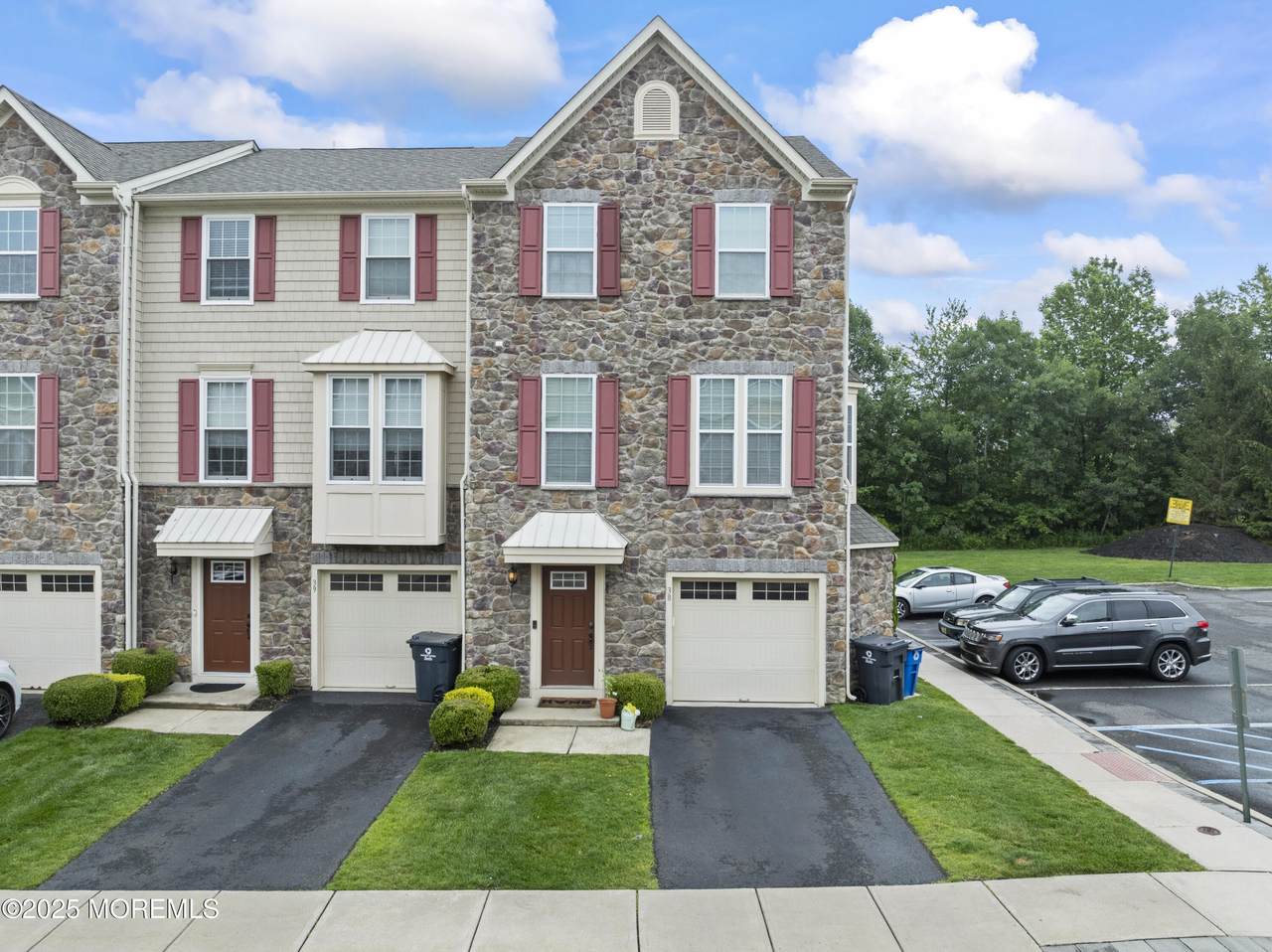 38 Phillip E Frank Way - Photo 1
