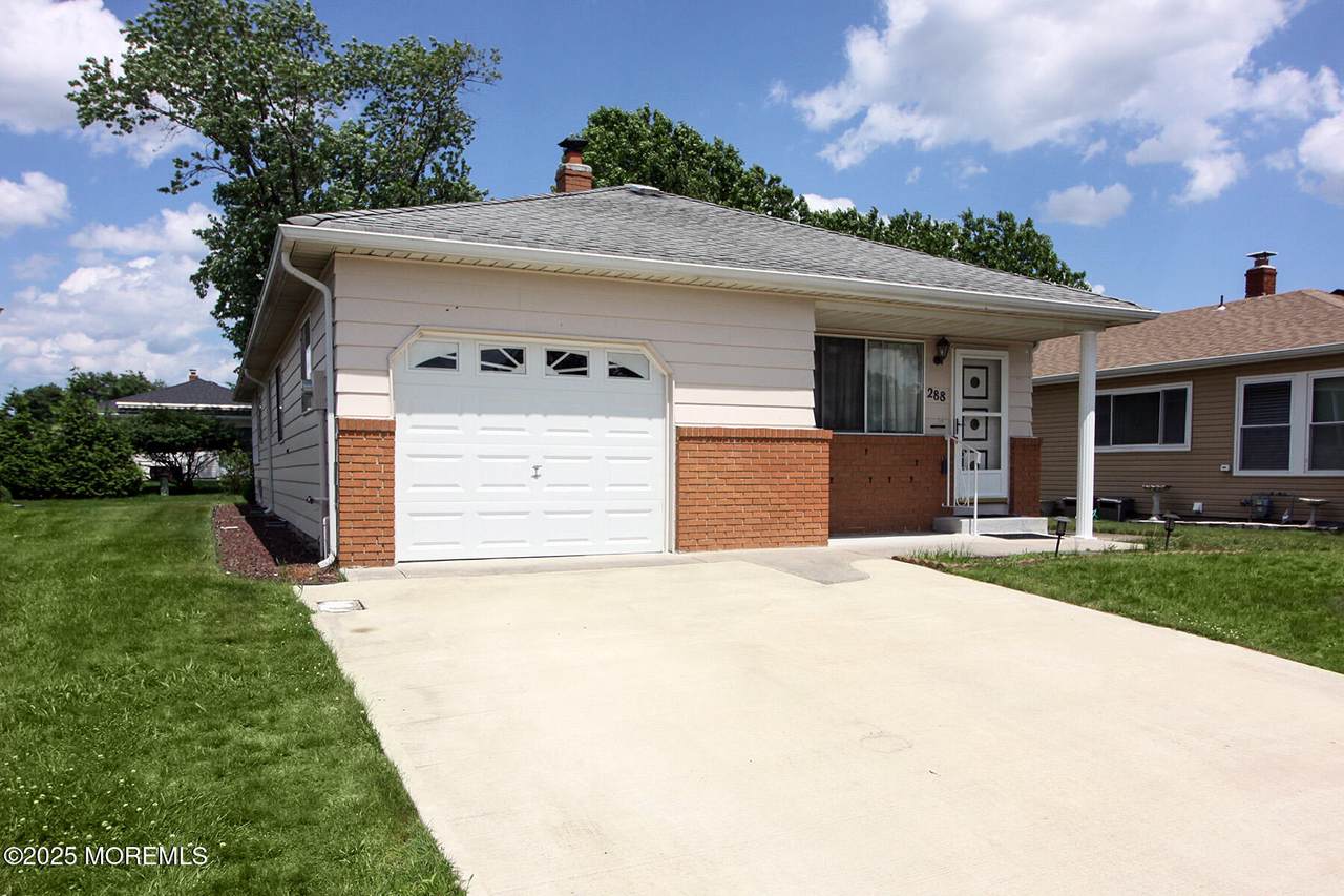 288 Barbados Drive - Photo 1