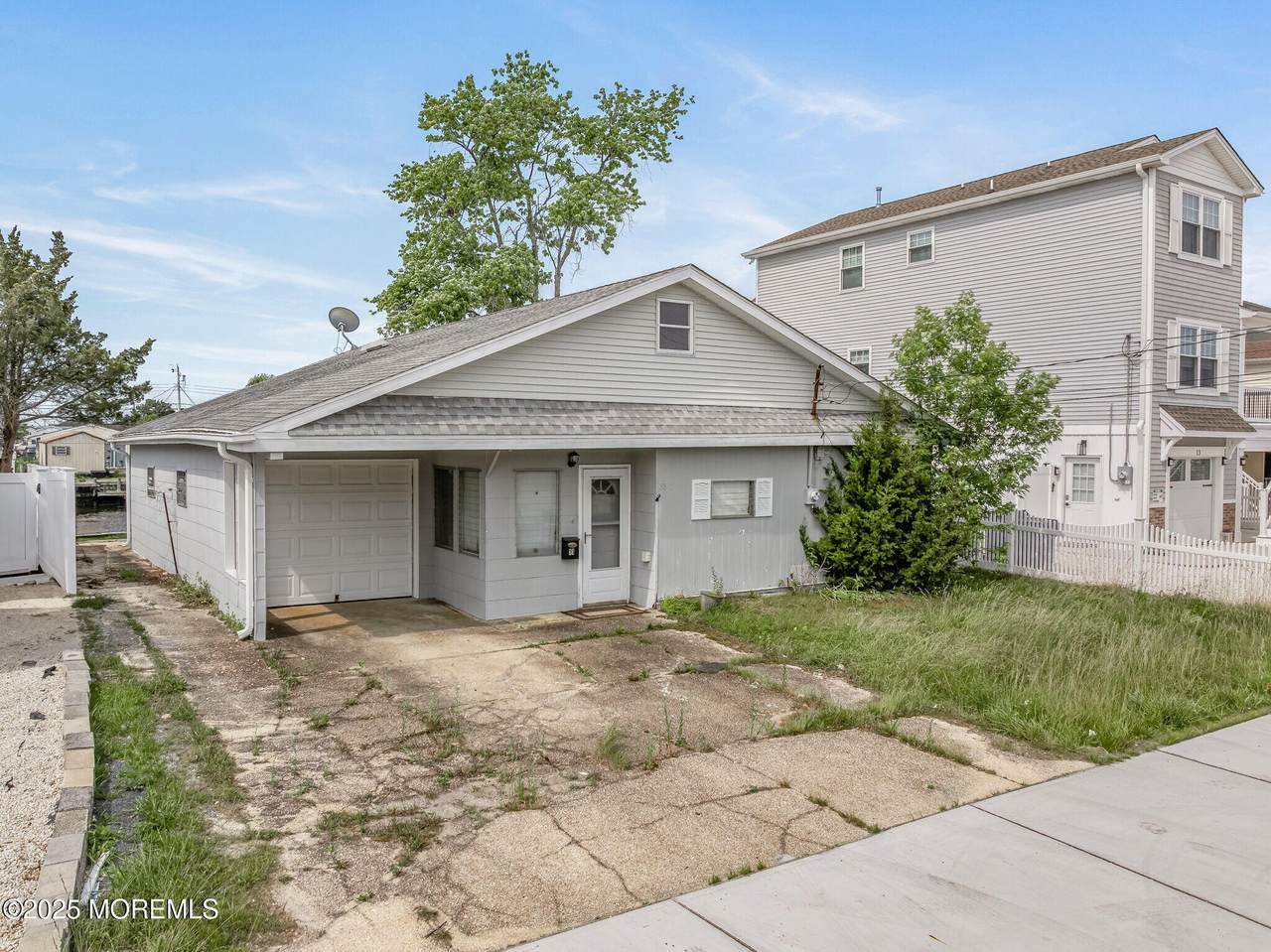 11 Thames Road - Photo 1