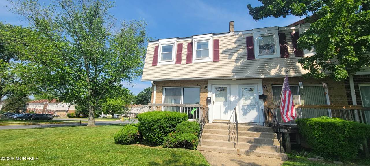 23 Primrose Lane - Photo 1