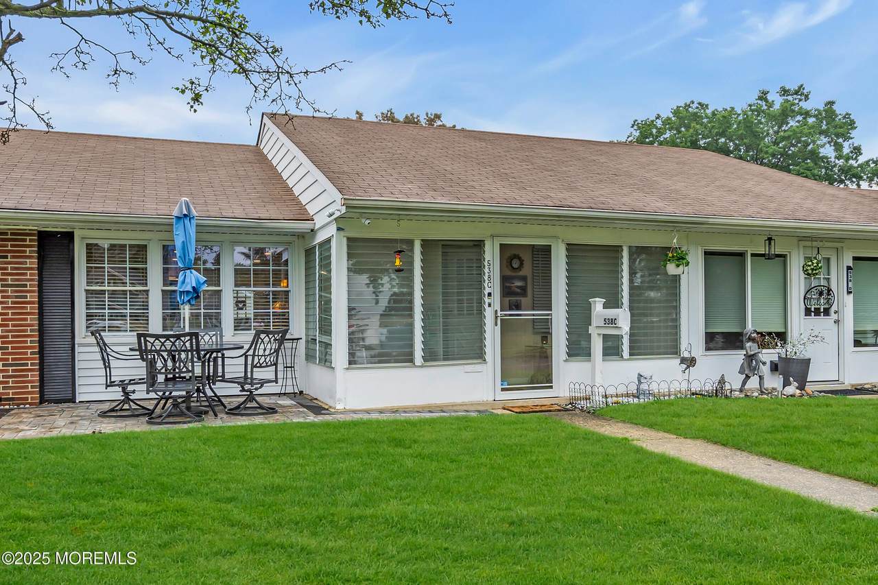 538C Portsmouth Drive - Photo 1