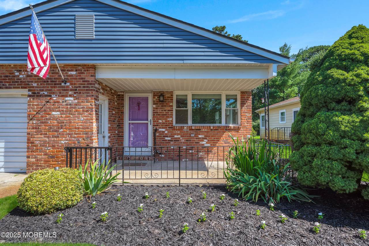 71 Troumaka Street - Photo 1