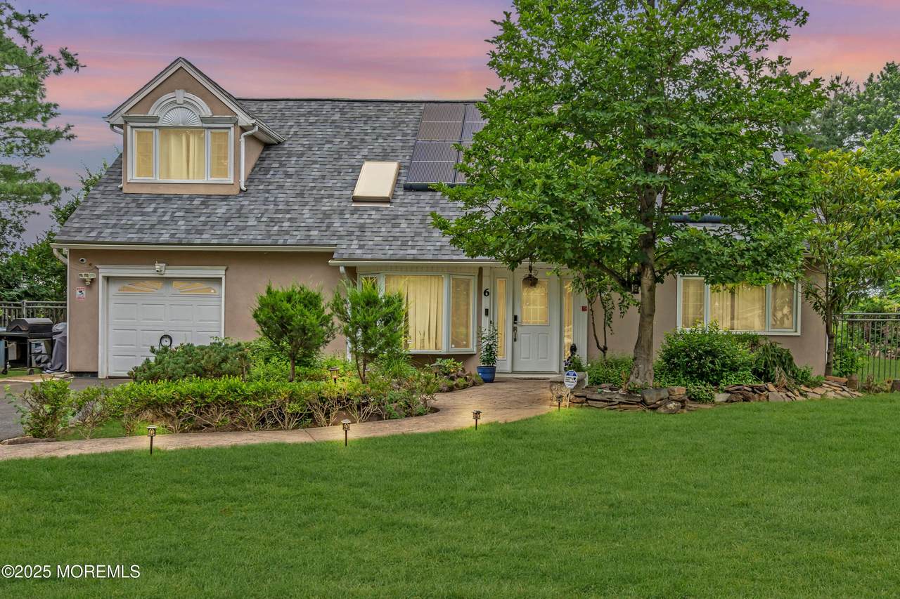 6 Hillcrest Road - Photo 1