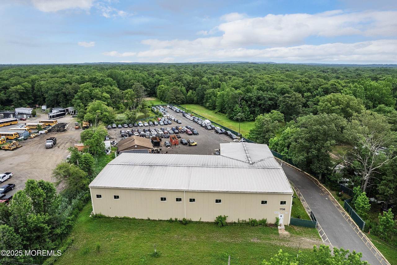 1706-1710 Englishtown Road - Photo 1