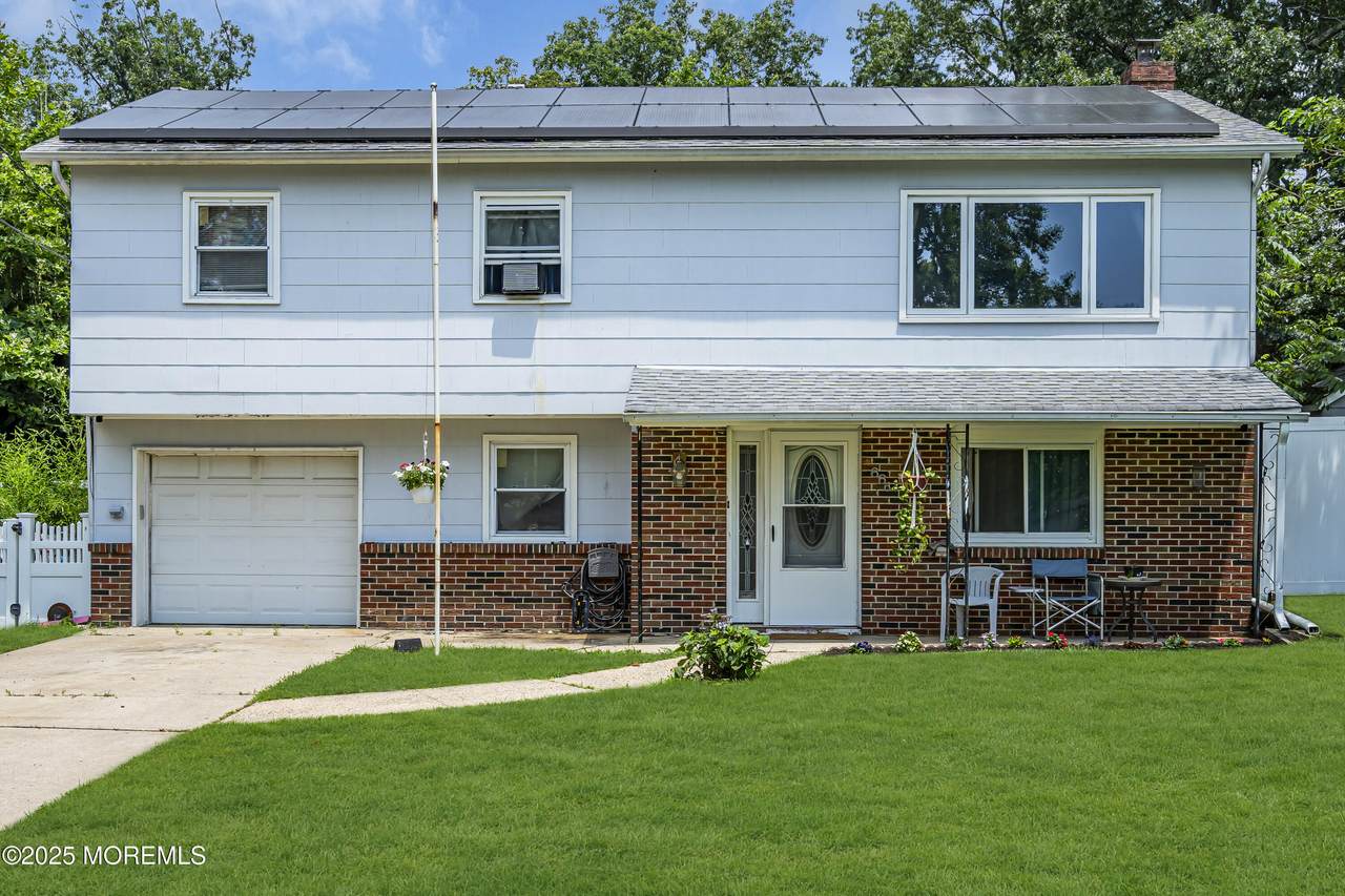 886 Stafford Drive - Photo 1