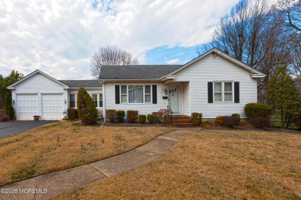 30 Cooper Avenue - Photo 1