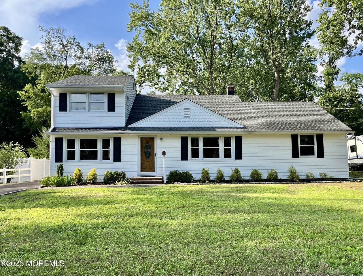 35 Fairview Drive - Photo 1