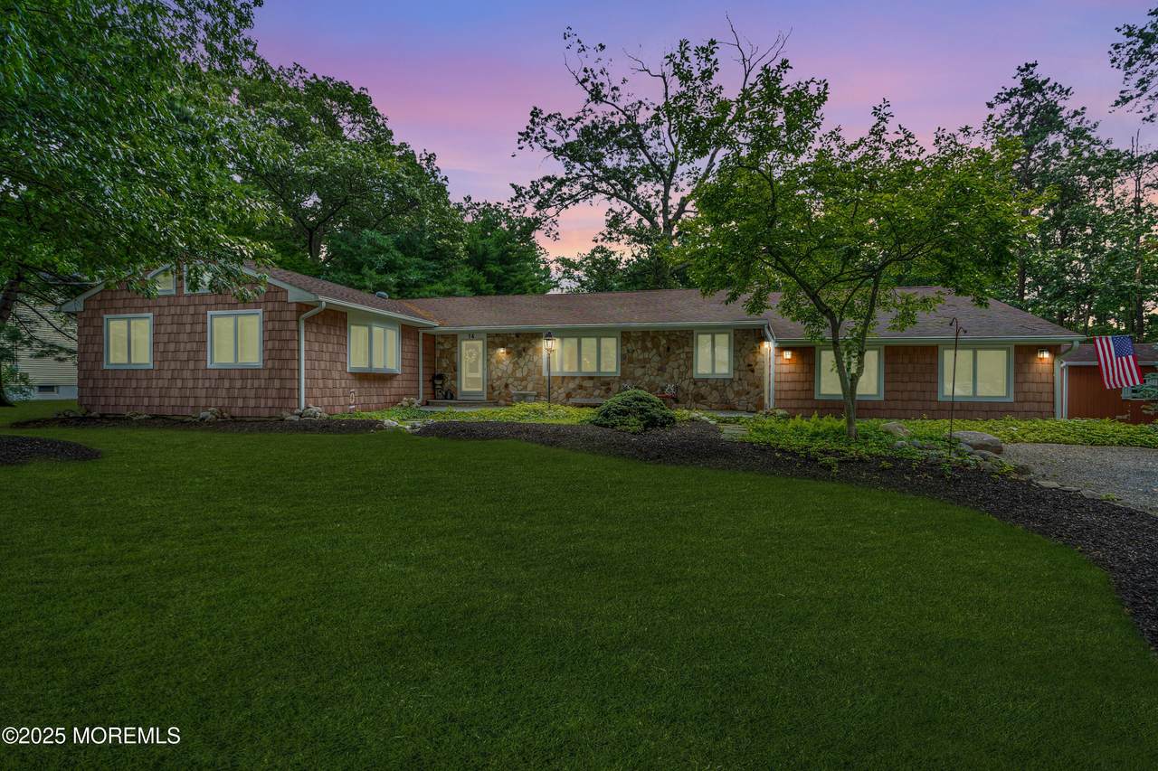 14 Copperfield Court - Photo 1