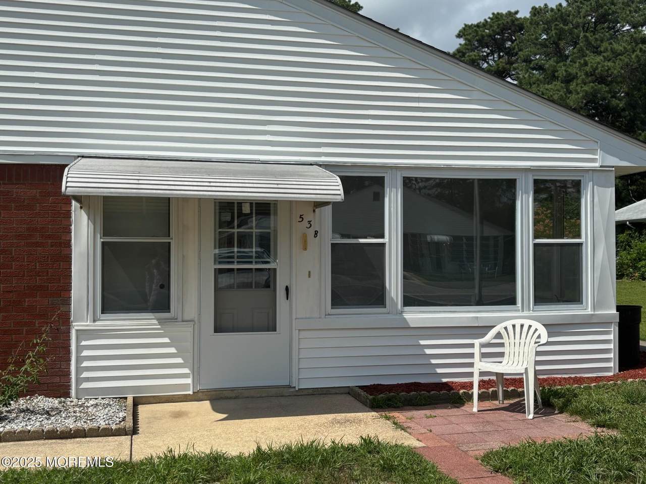 53 St John Place - Photo 1