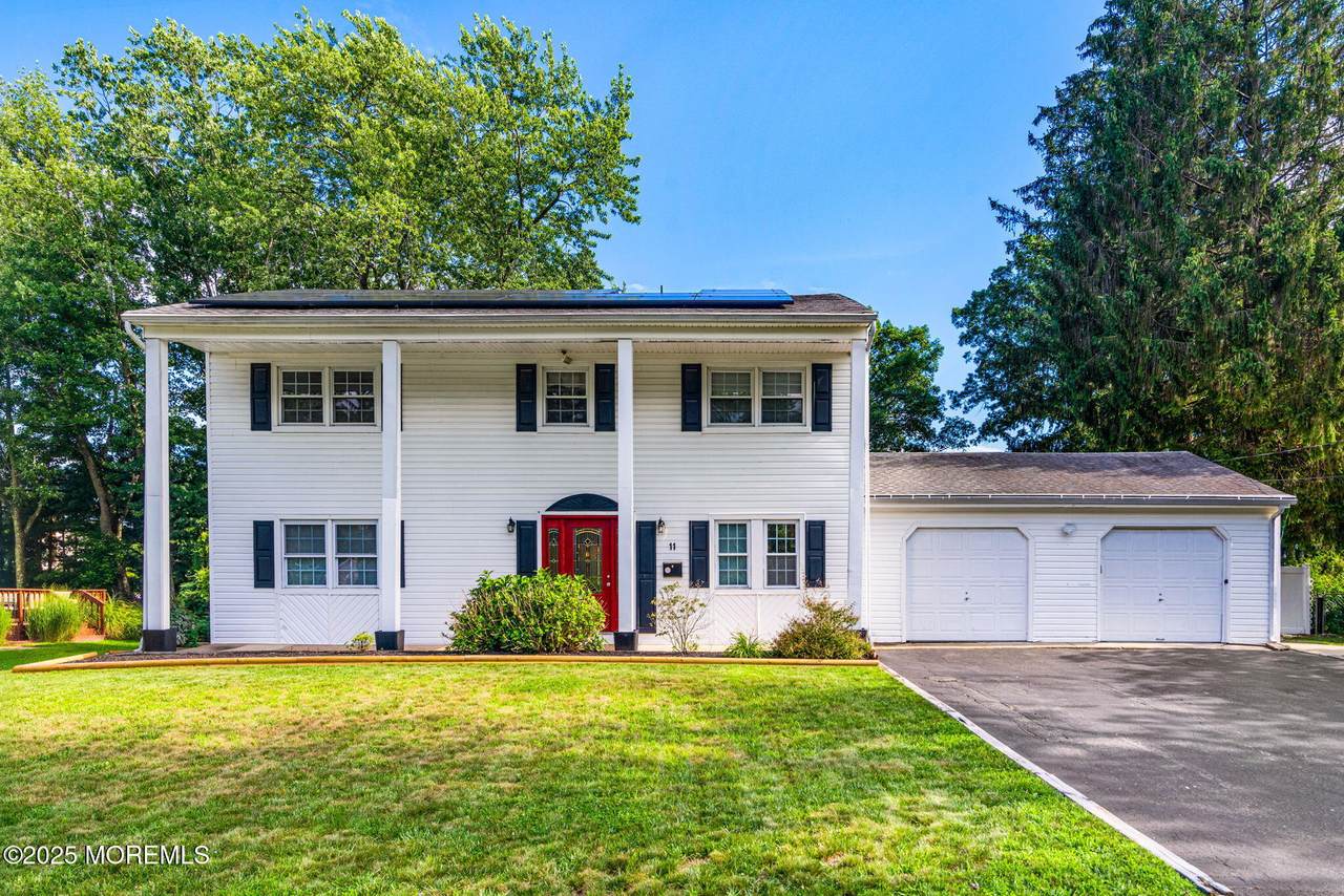 11 Westfield Road - Photo 1