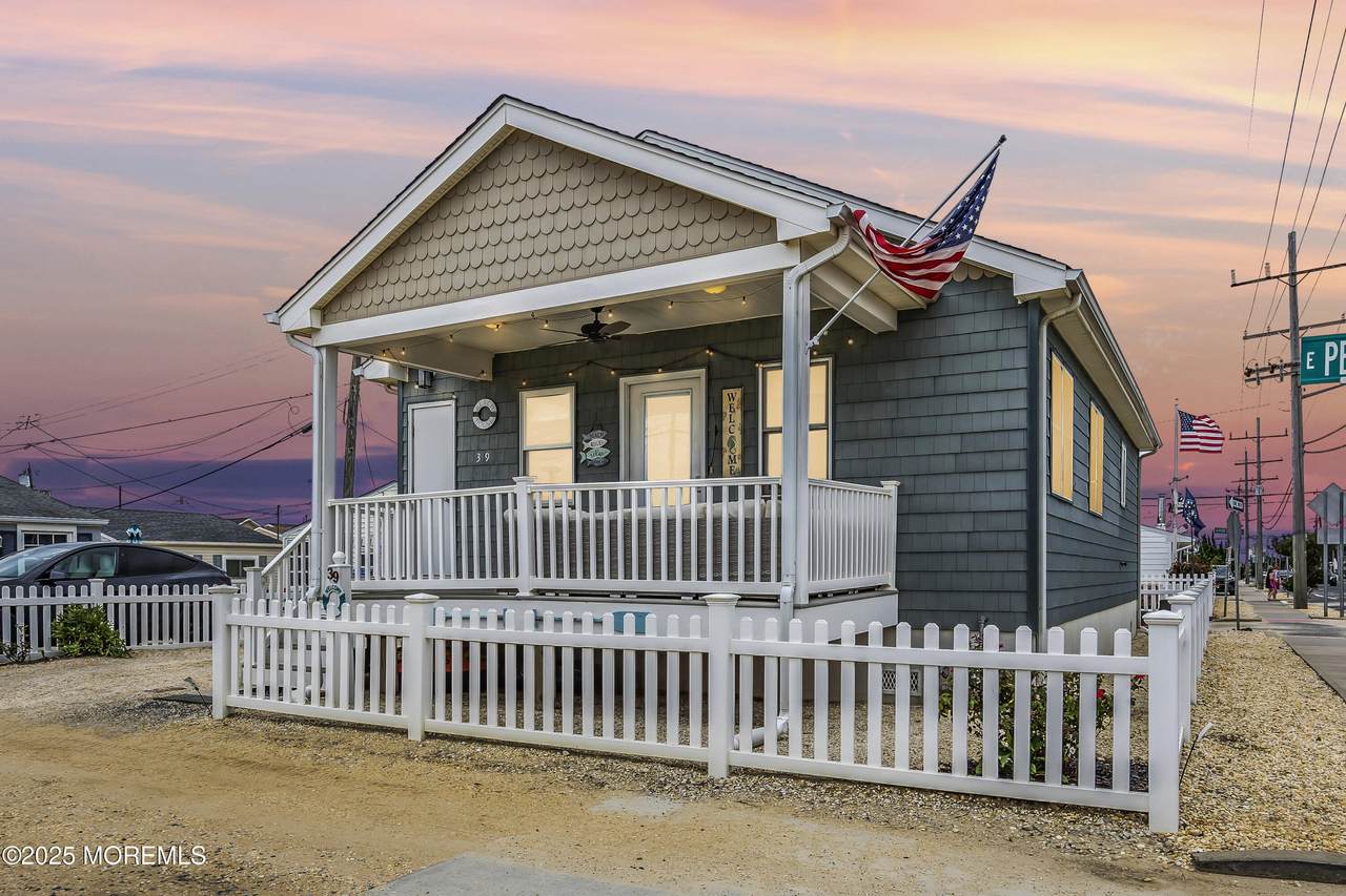 39 Penguin Way - Photo 1