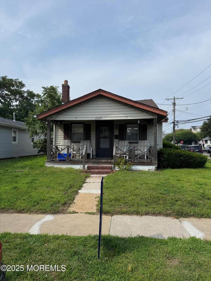 200 17th Avenue - Photo 1