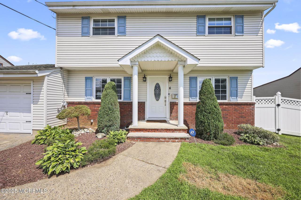 4 Thomas Street - Photo 1