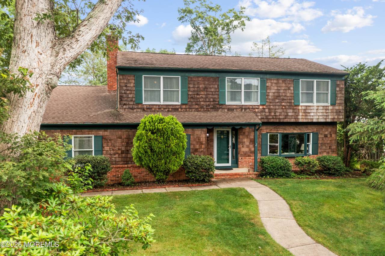 204 Plover Court - Photo 1
