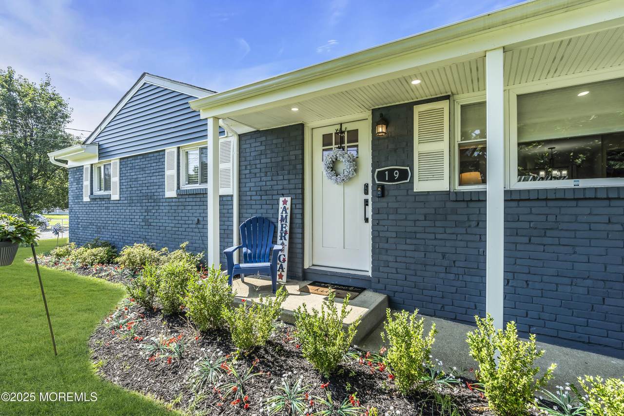 19 Sunnyfield Terrace - Photo 1