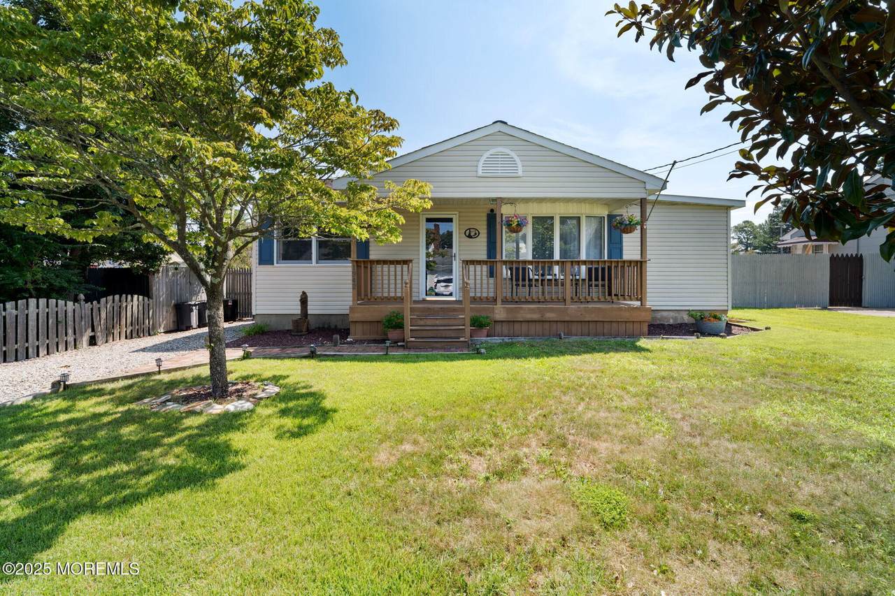 1942 Sweetwood Drive - Photo 1