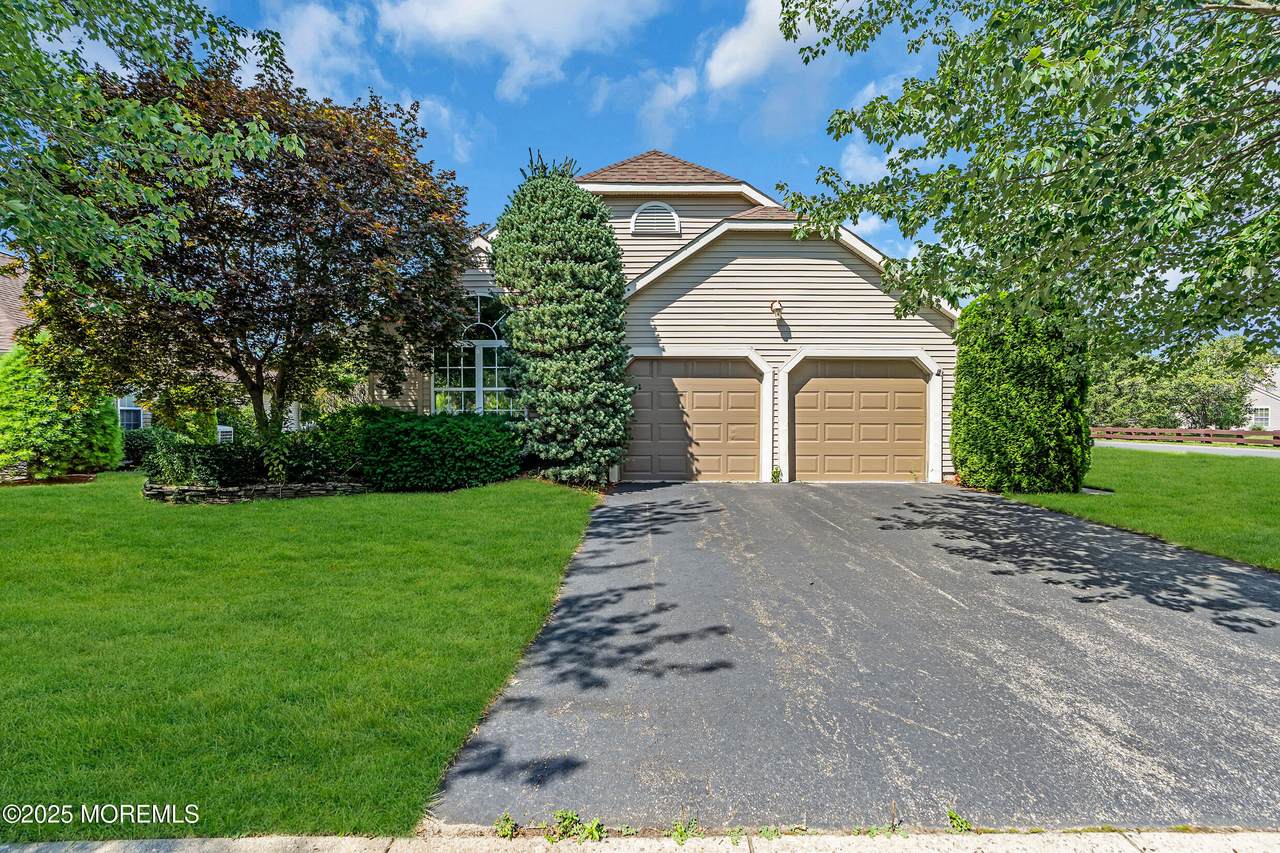2601 Lancaster Lane - Photo 1