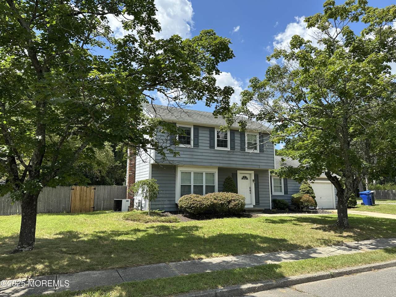300 Ashford Road - Photo 1