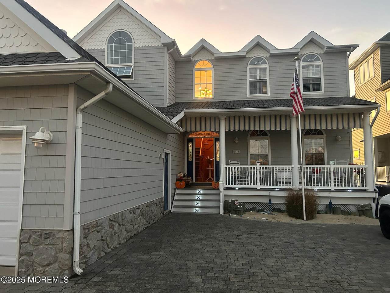 1653 Bay Boulevard - Photo 1