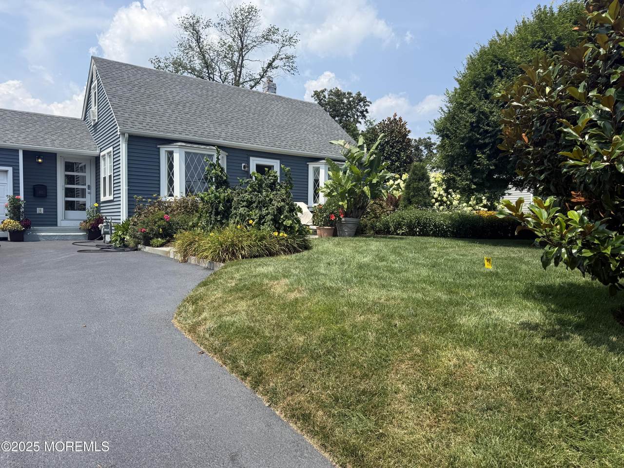 342 Macarthur Avenue - Photo 1
