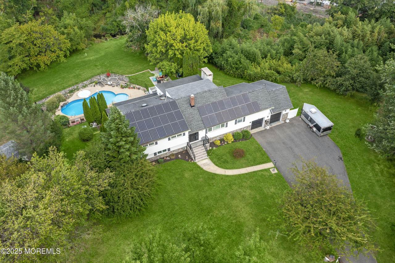 53 Arlene Drive - Photo 1