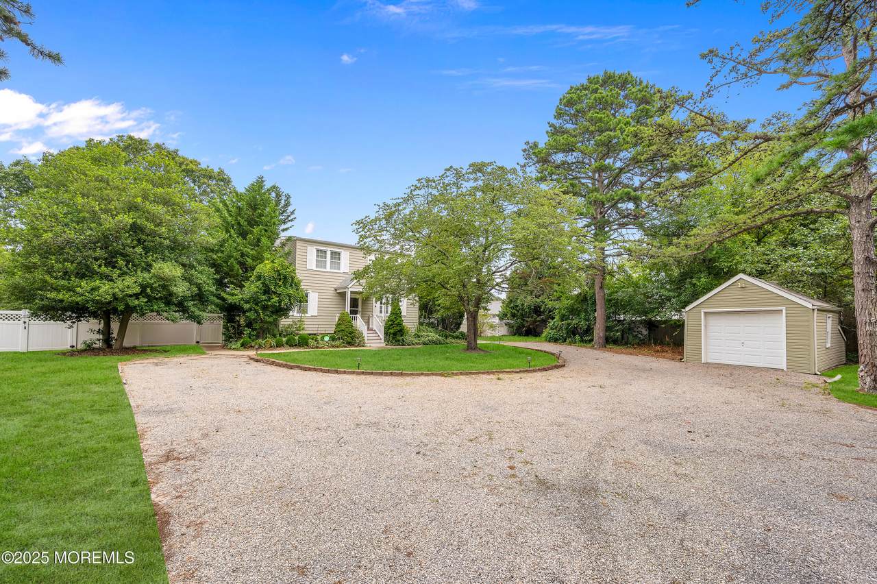 254 Kettle Creek Road - Photo 1