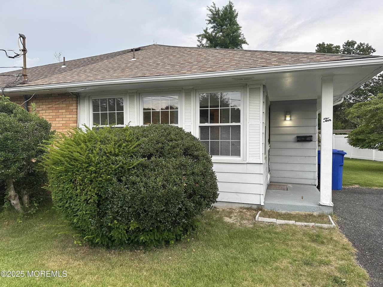 10 Caribbean Court - Photo 1