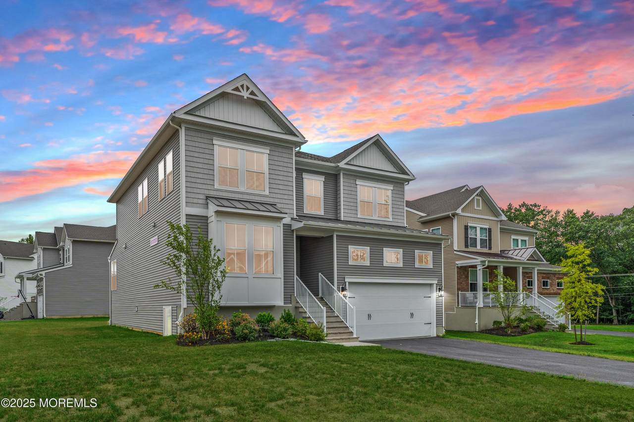 4 Carlisle Court - Photo 1