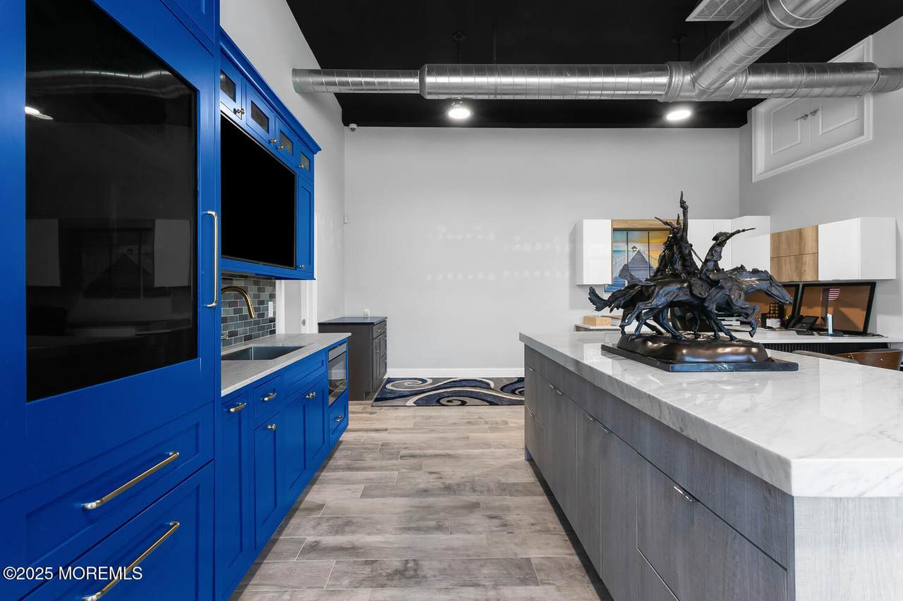 431 Mantoloking Road - Photo 1