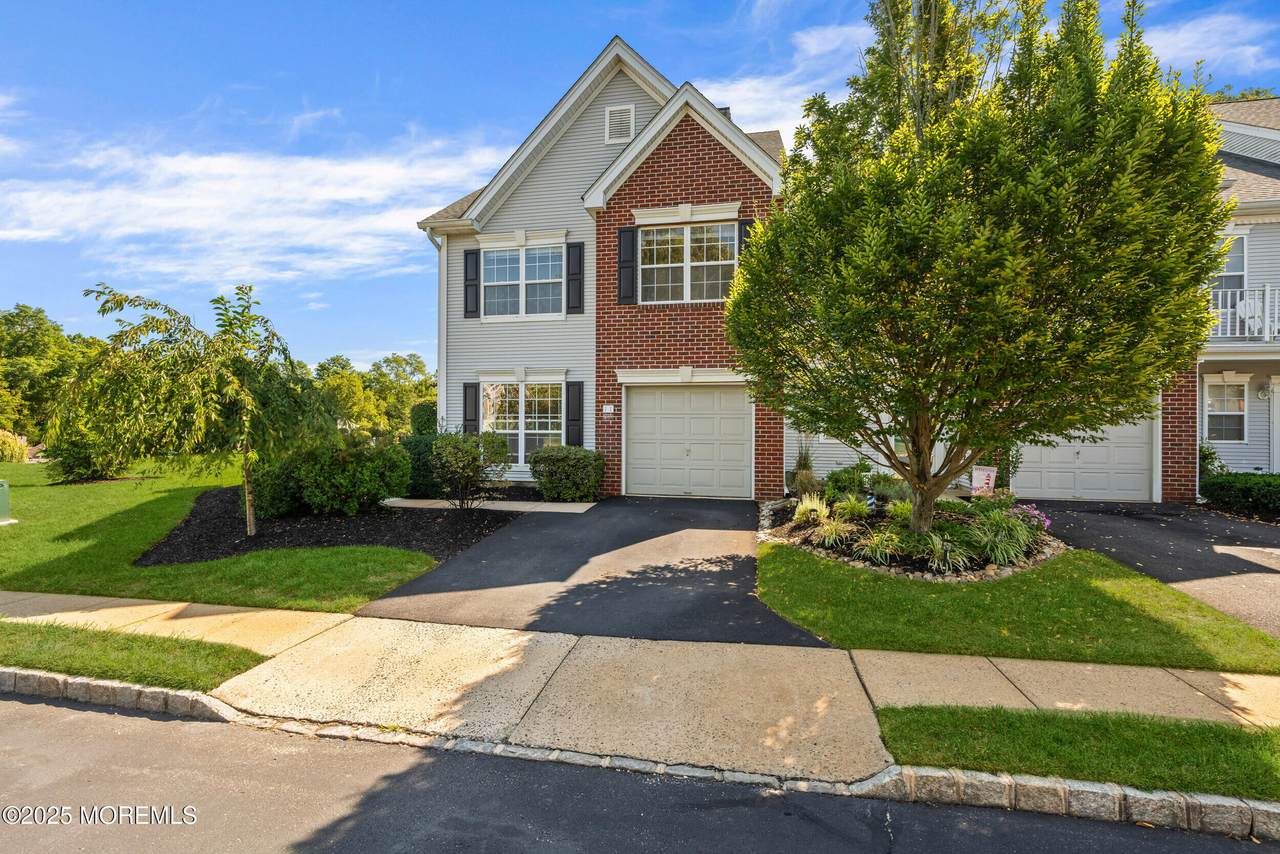 11 Tarpon Drive - Photo 1
