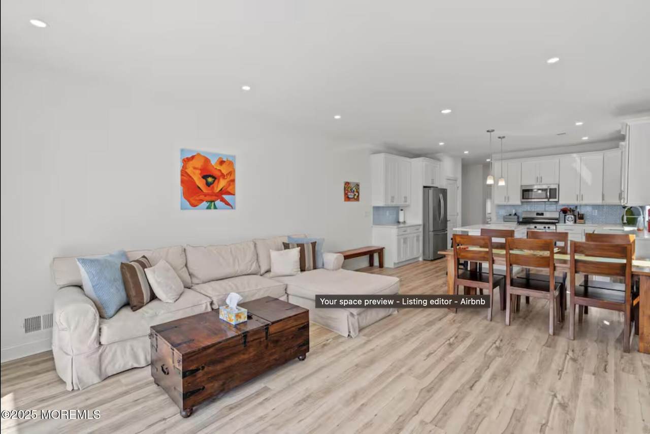 62 Franklin Avenue - Photo 1