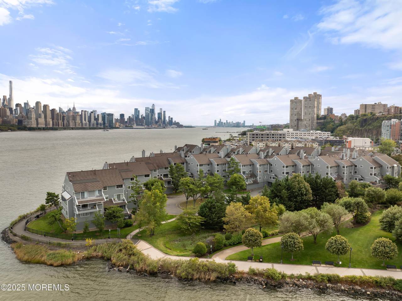 9E Cove Lane - Photo 1