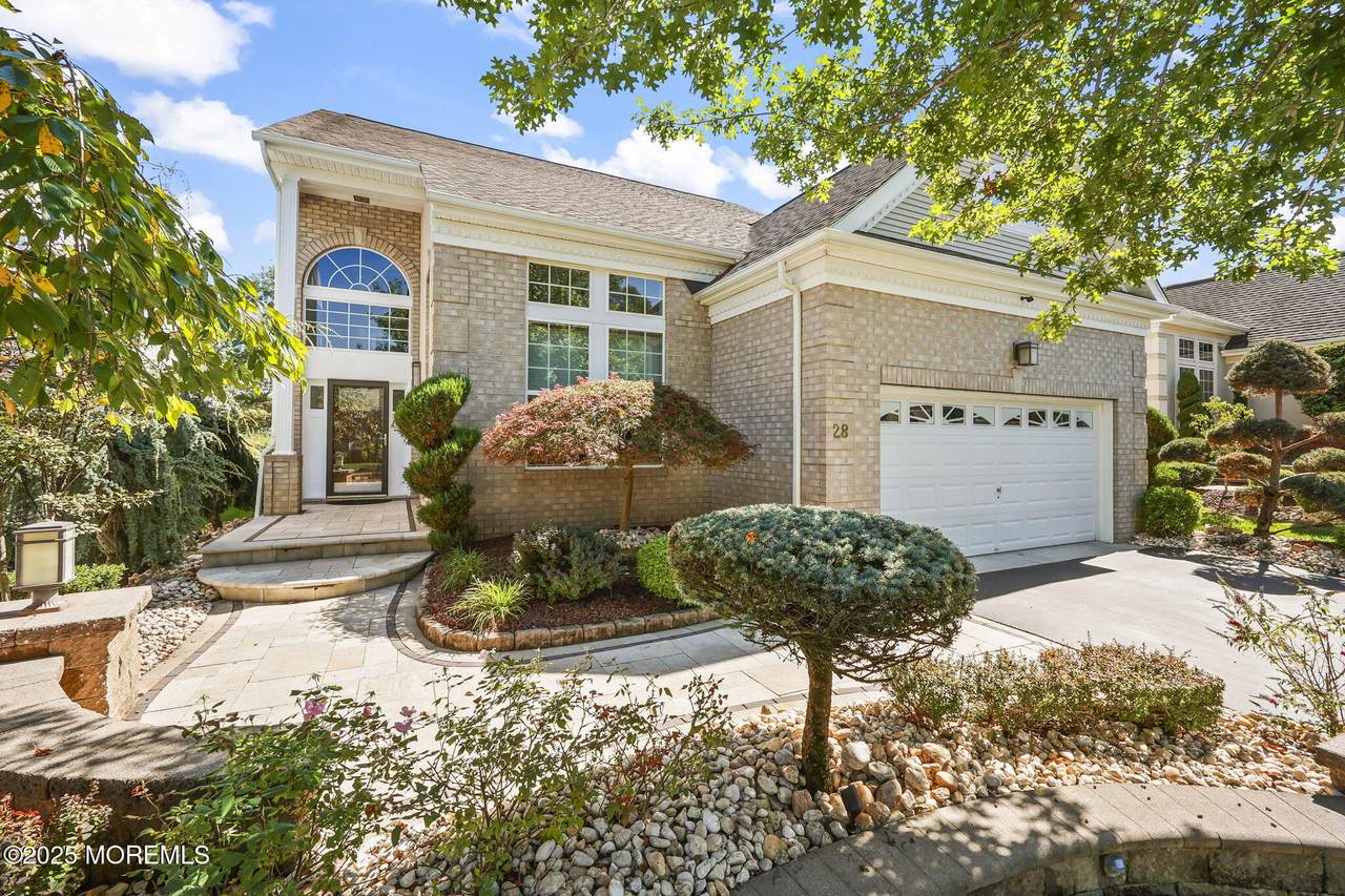 28 Shoemaker Road - Photo 1