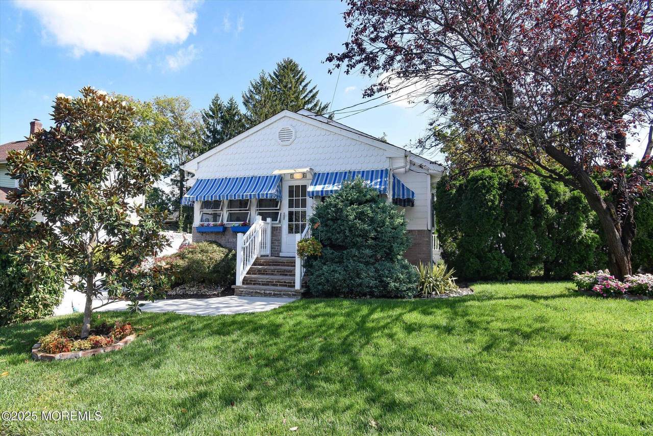 16 Cheesequake Road - Photo 1