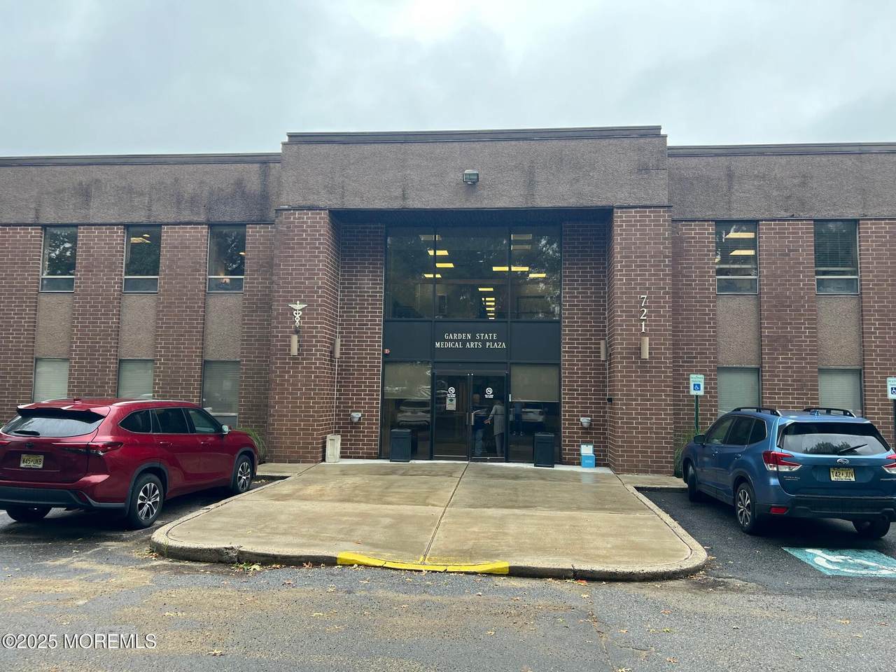 721 Beers Street - Photo 1