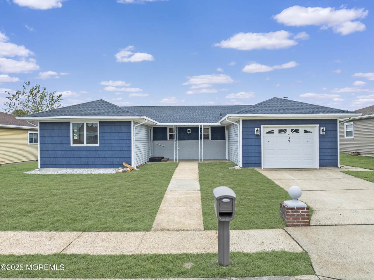 7 Puerto Vallarta Street - Photo 1