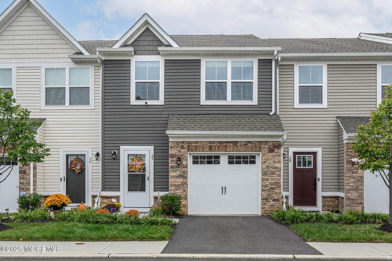 29 Athens Way - Photo 1