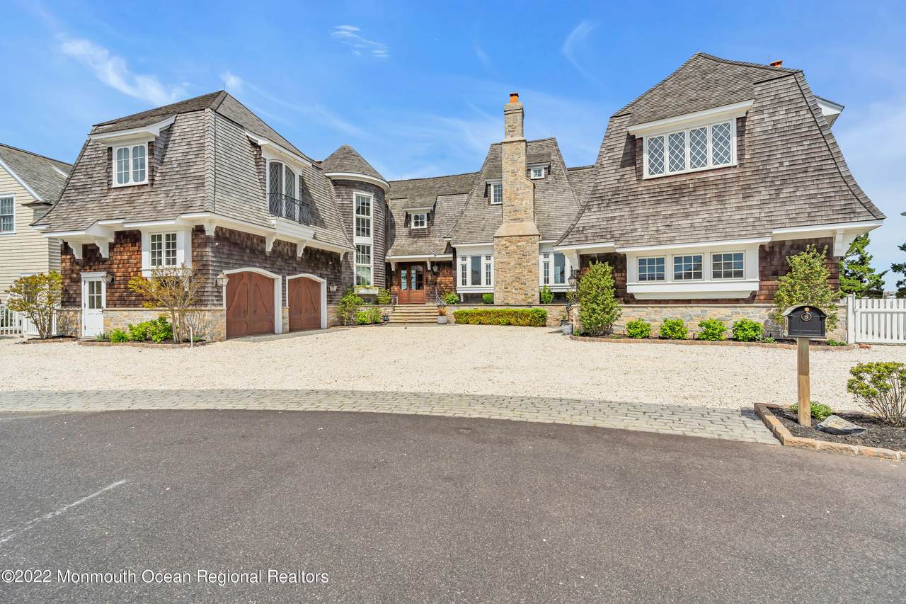 459 Normandy Drive - Photo 1