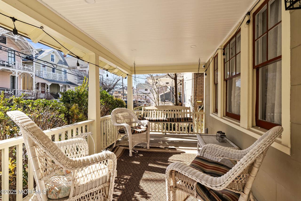 133 Mount Tabor Way - Photo 1