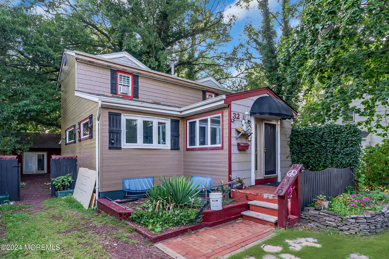 32 Woodrow Street - Photo 1