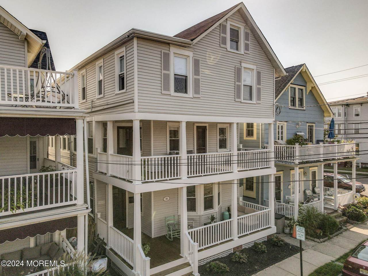 36 Heck Avenue - Photo 1