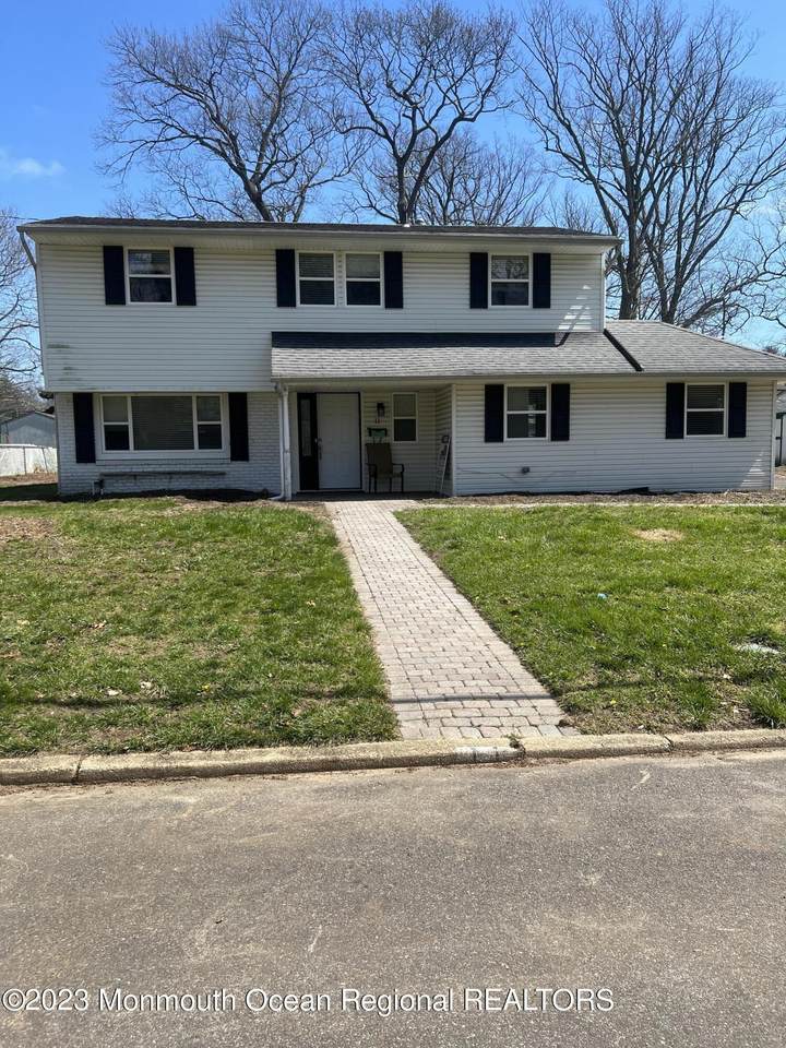 11 Barbara Lane - Photo 1