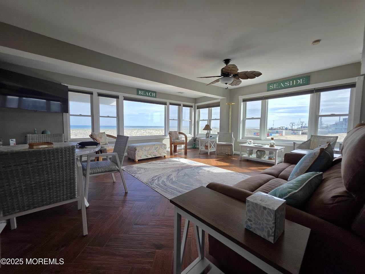 42 Dune Terrace - Photo 1