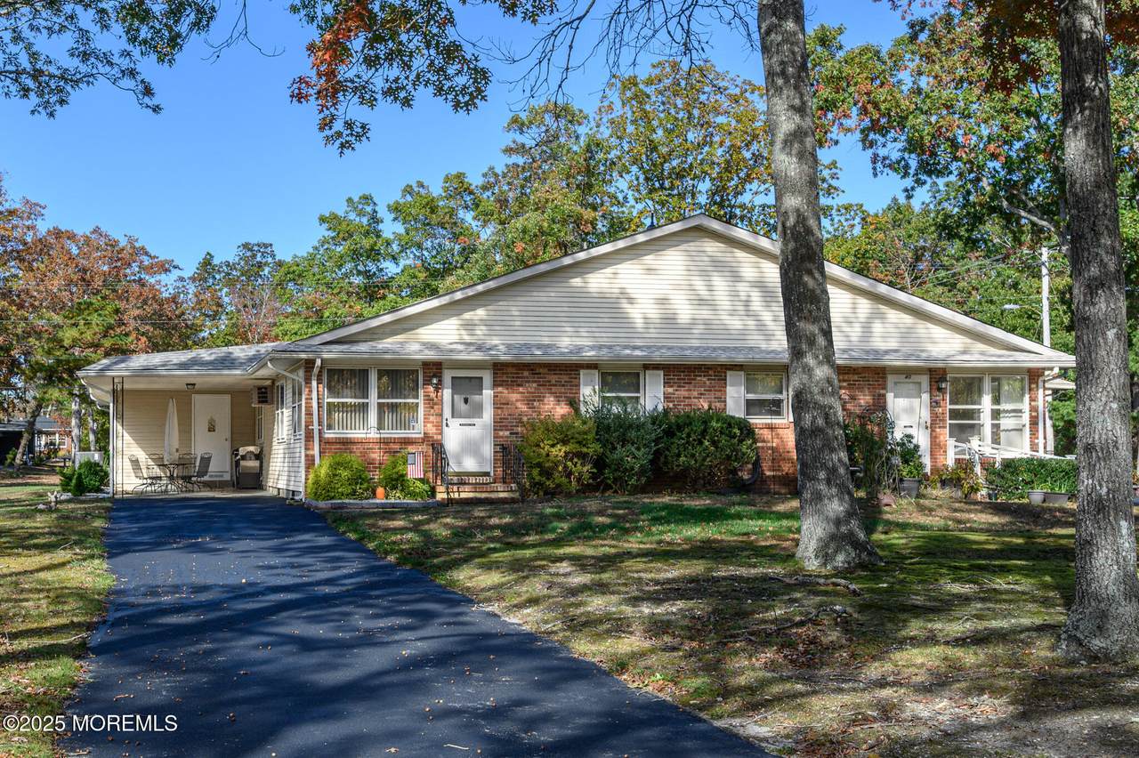 38 Cranberry Road - Photo 1