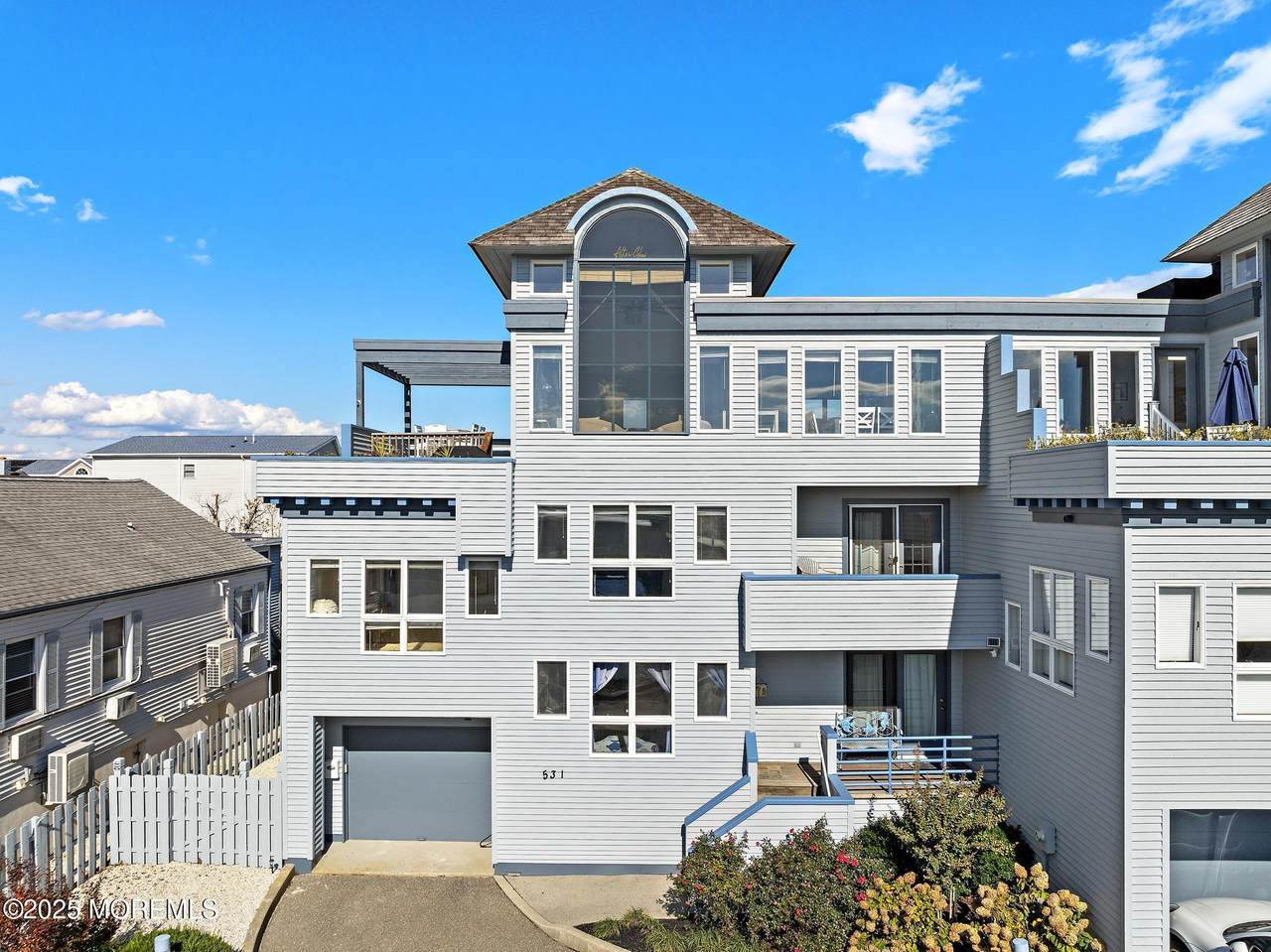 531 Engleside Avenue - Photo 1