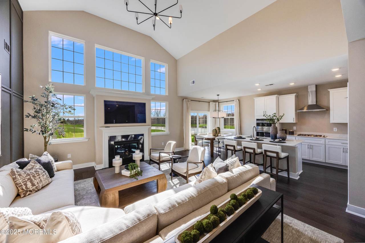 94 Fillmore Drive - Photo 1