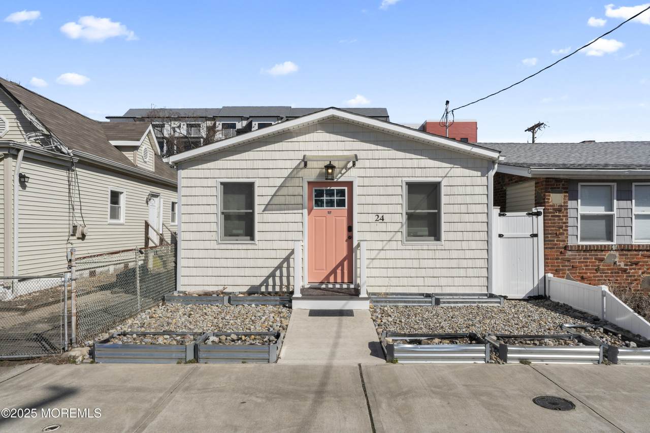 24 Highland Avenue - Photo 1