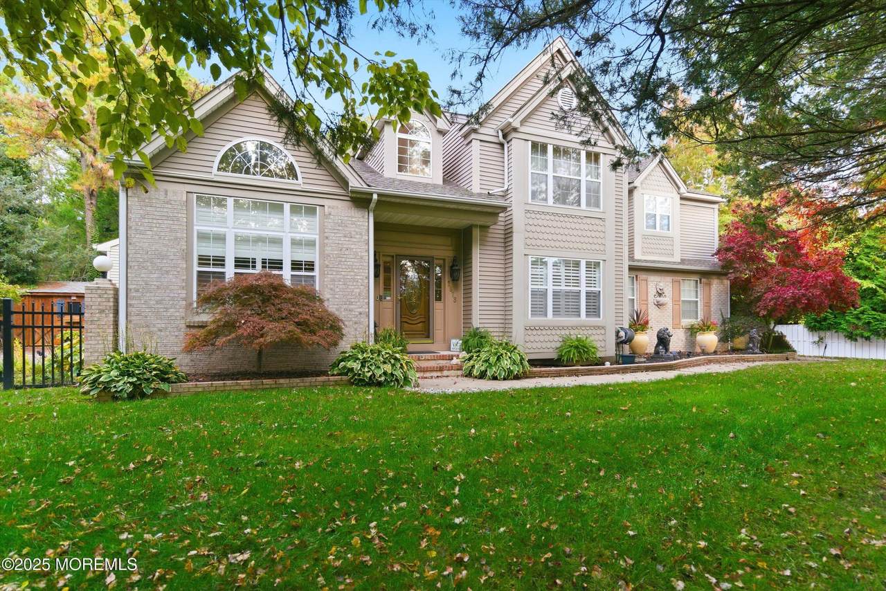 1973 Whitesville Road - Photo 1