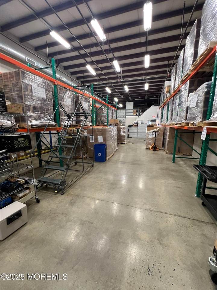 2220 Landmark Place - Photo 1